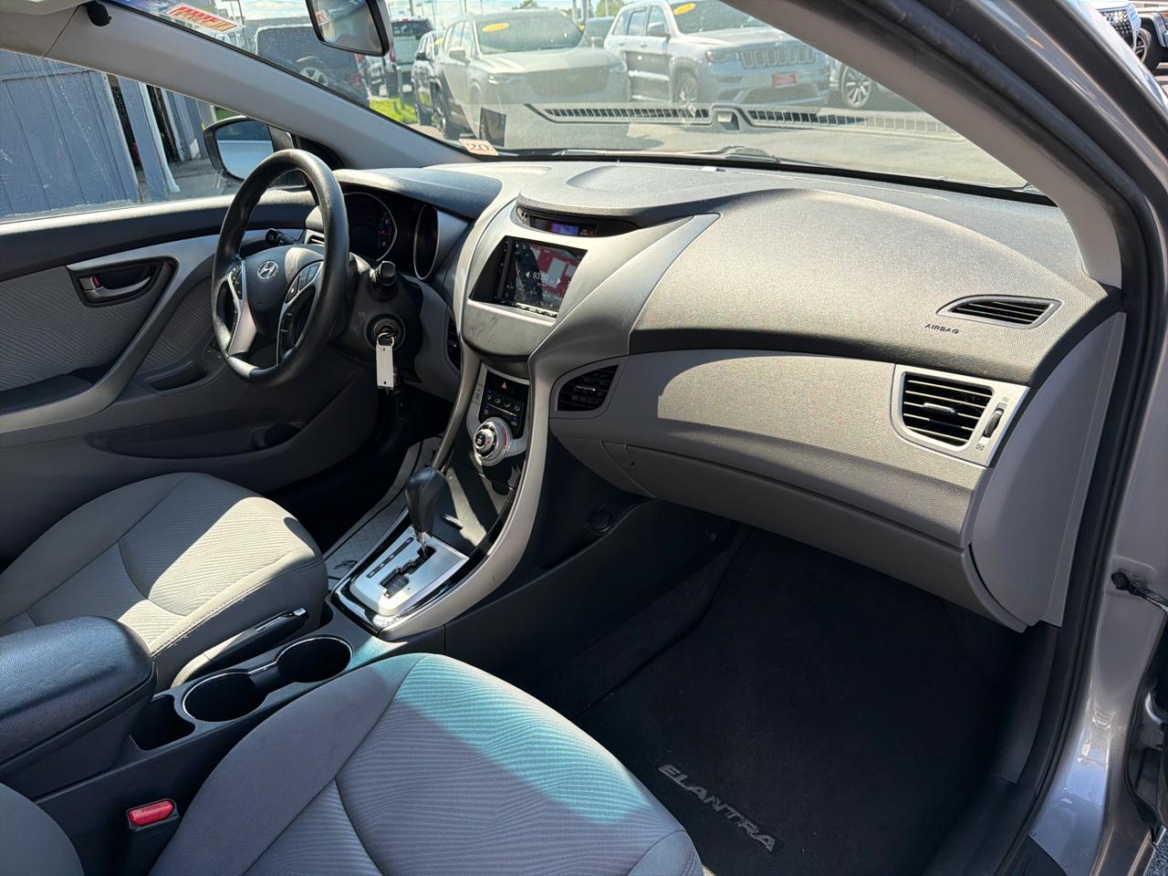 Hyundai Elantra 4dr Sdn Auto GLS (Ulsan Plant) 2012