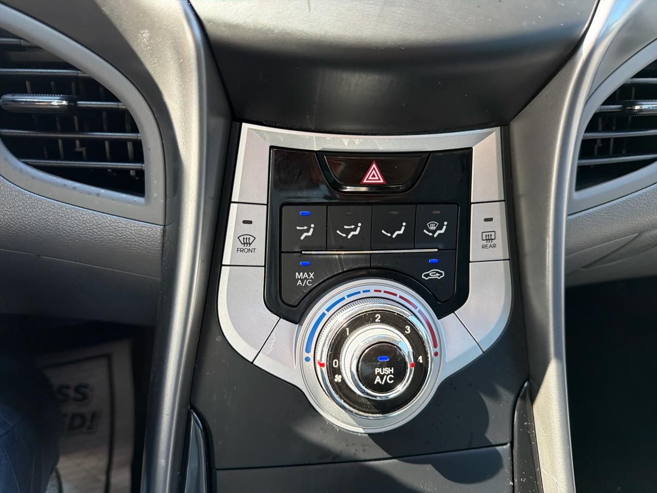 Hyundai Elantra 4dr Sdn Auto GLS (Ulsan Plant) 2012