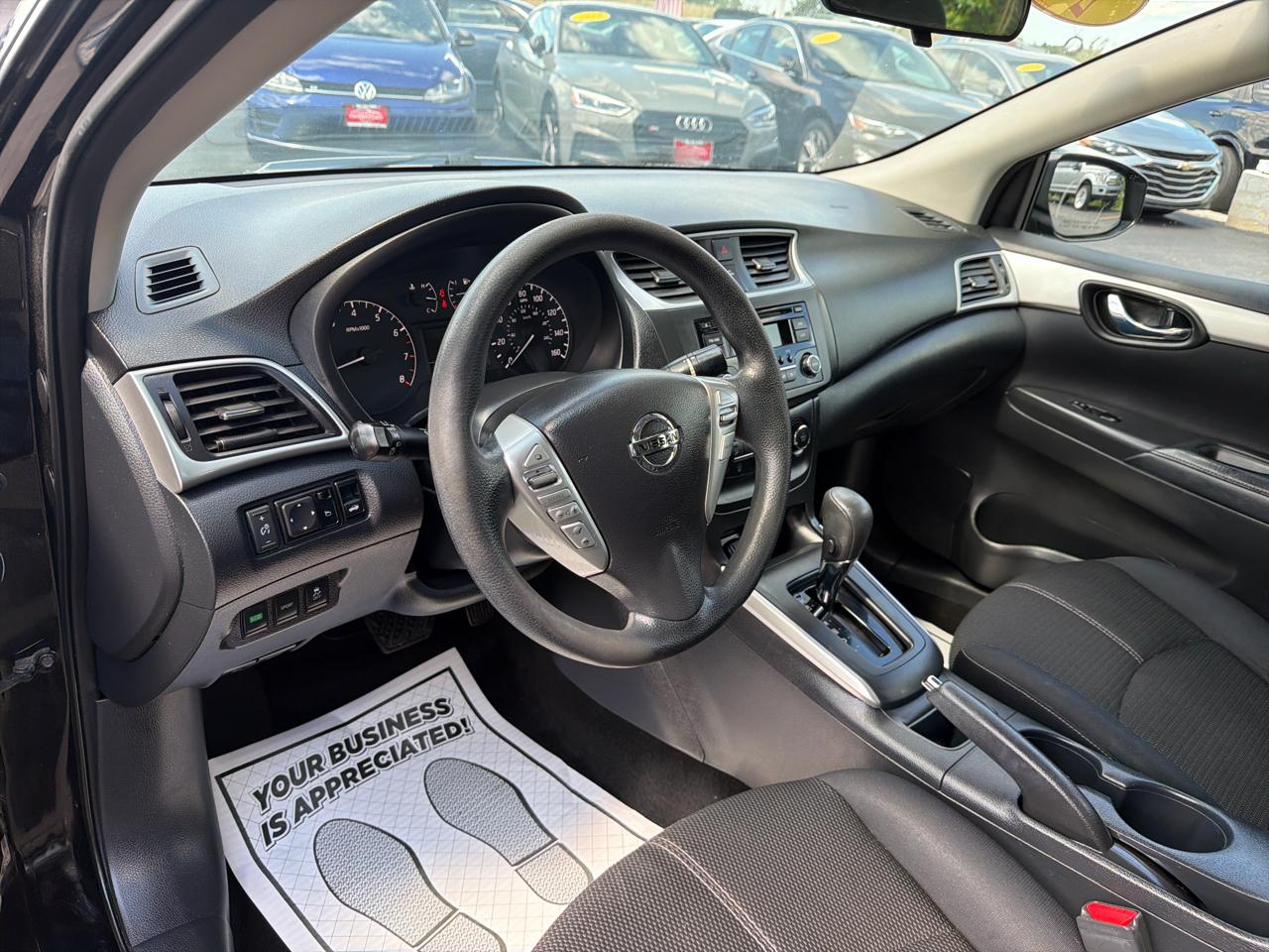 Nissan Sentra 4dr Sdn I4 CVT S 2016