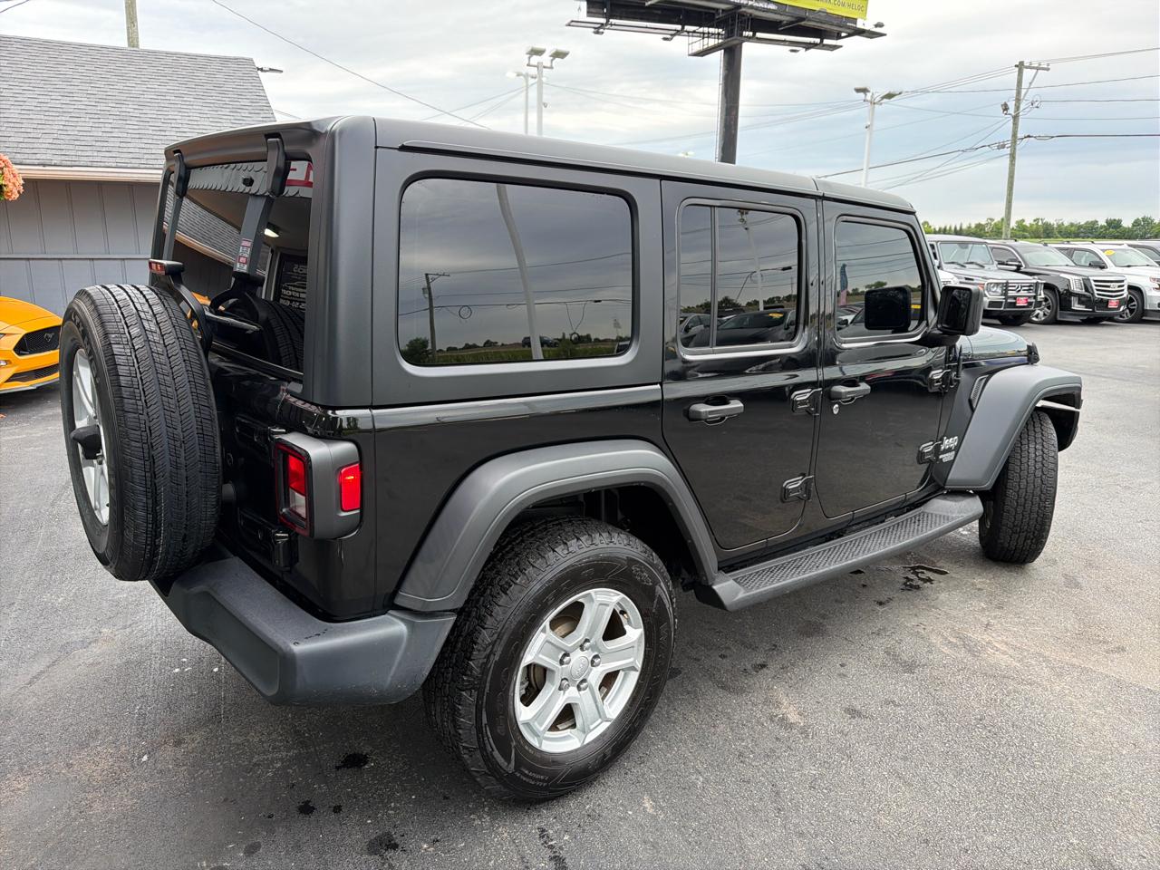 Jeep Wrangler Unlimited Sport S 4x4 2019