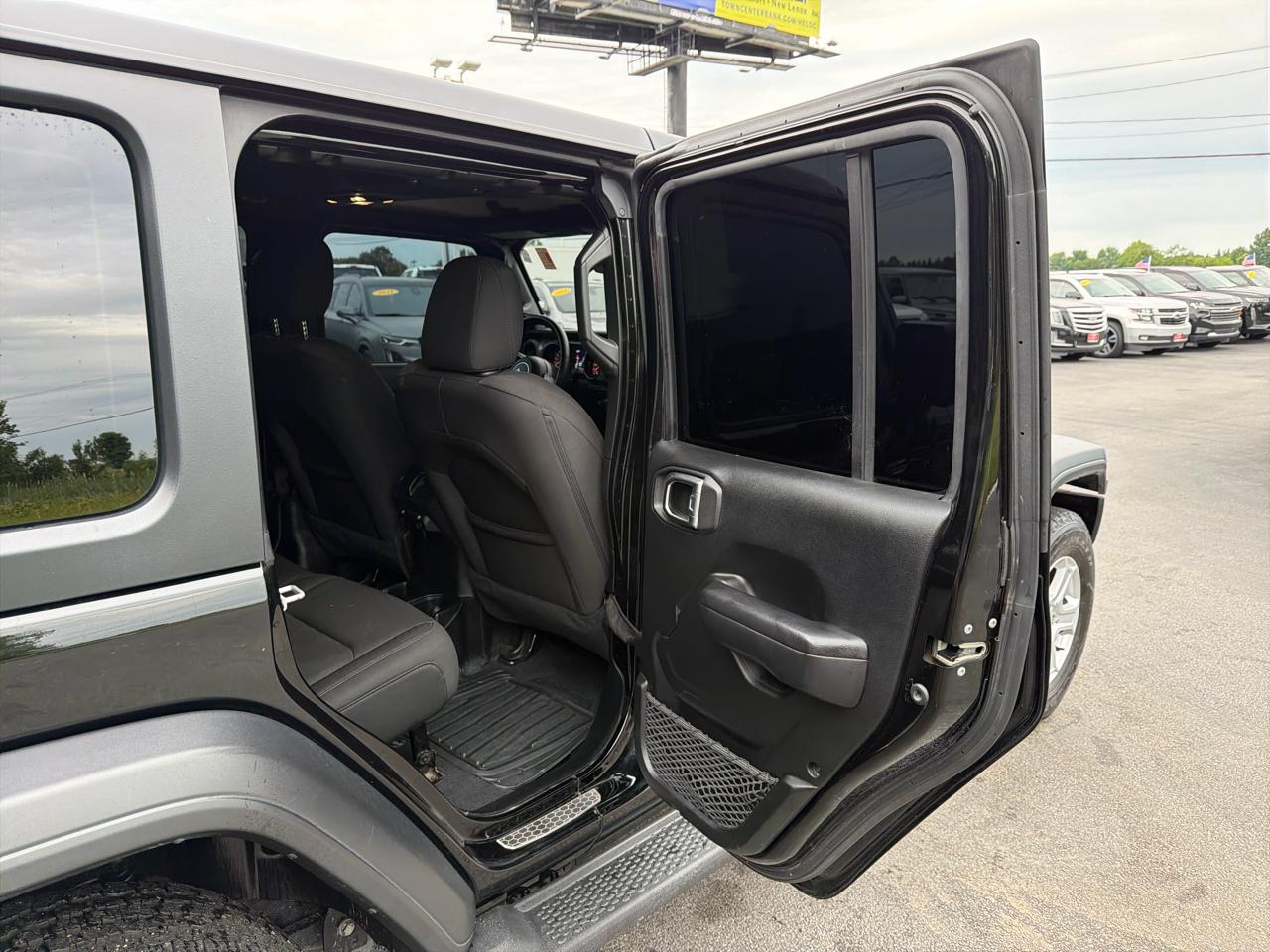 Jeep Wrangler Unlimited Sport S 4x4 2019