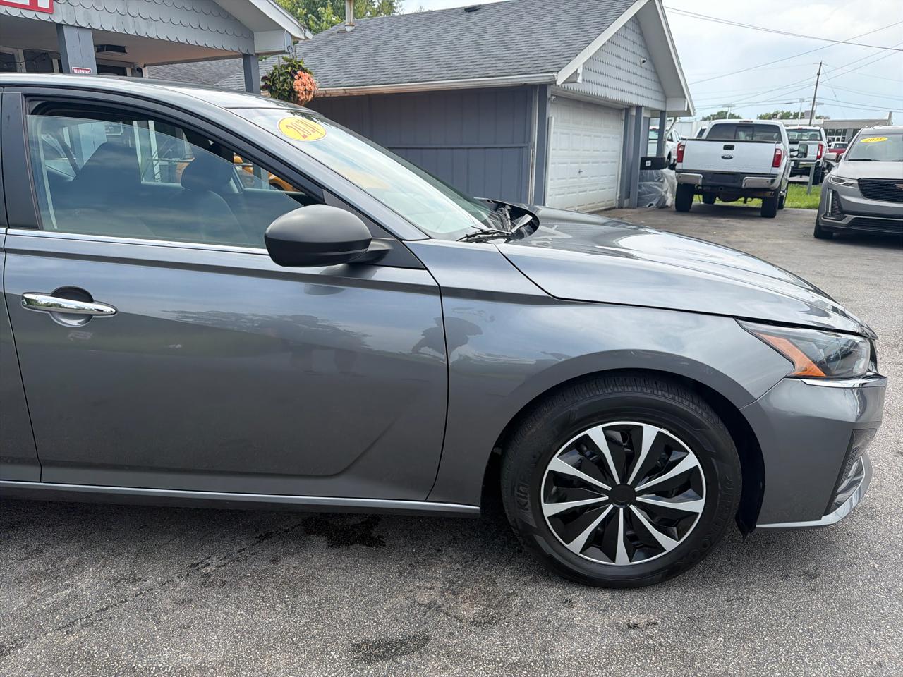 Nissan Altima 2.5 S Sedan 2024