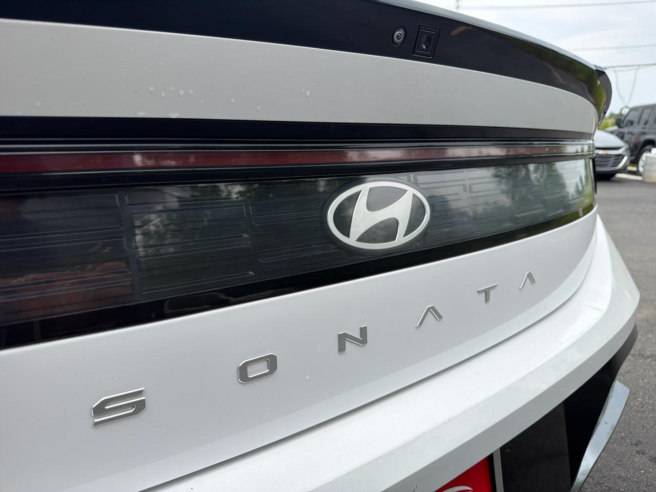 Hyundai Sonata SEL FWD 2025