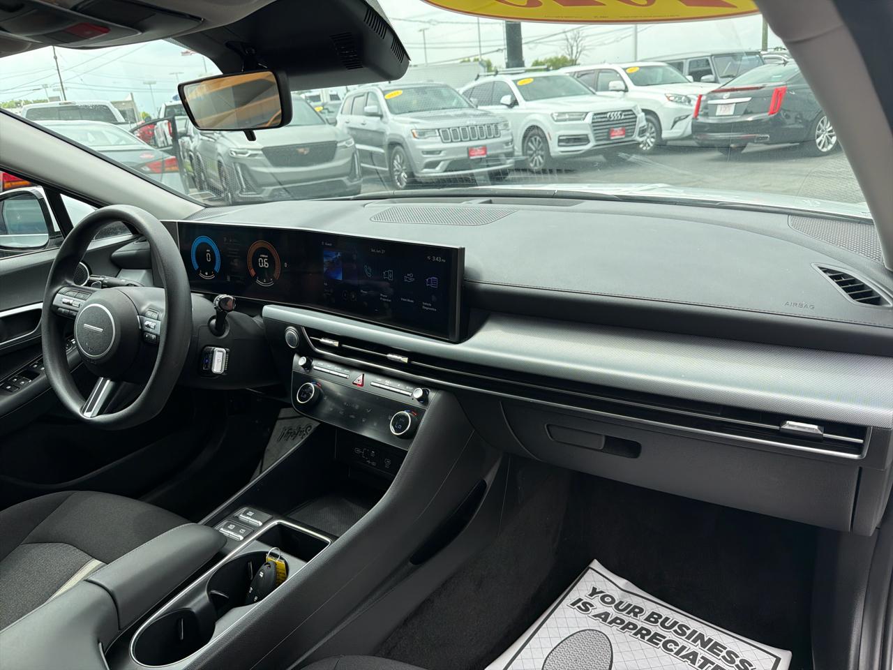 Hyundai Sonata SEL FWD 2025
