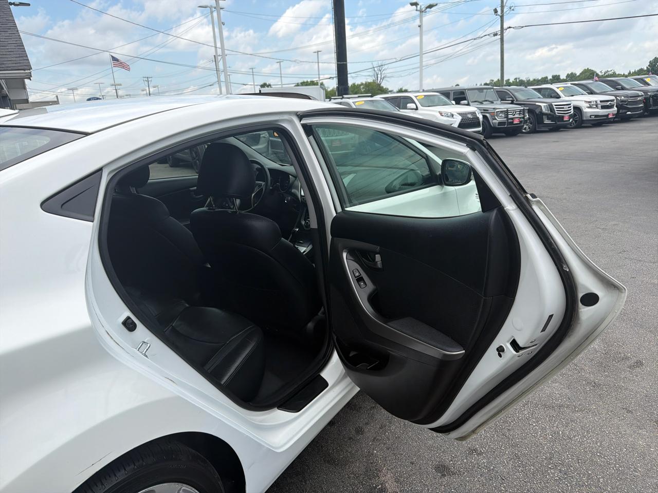 Hyundai Elantra 4dr Sdn Auto Limited (Alabama Plant) 2012