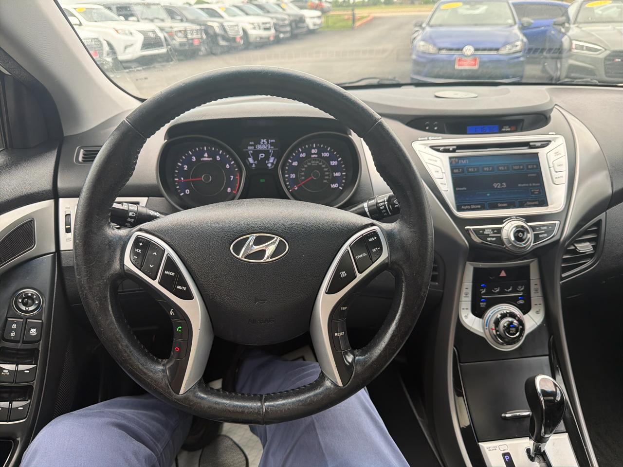 Hyundai Elantra 4dr Sdn Auto Limited (Alabama Plant) 2012