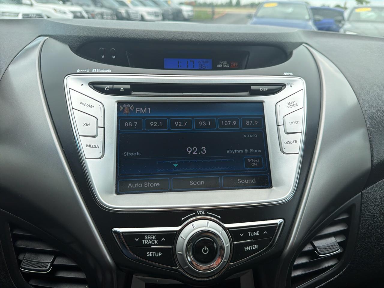 Hyundai Elantra 4dr Sdn Auto Limited (Alabama Plant) 2012