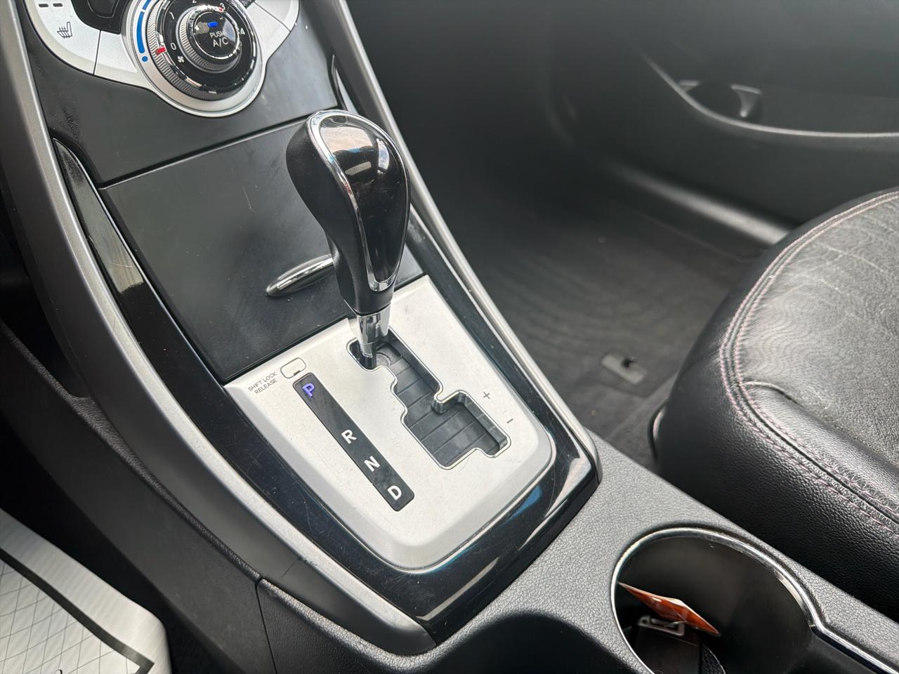 Hyundai Elantra 4dr Sdn Auto Limited (Alabama Plant) 2012