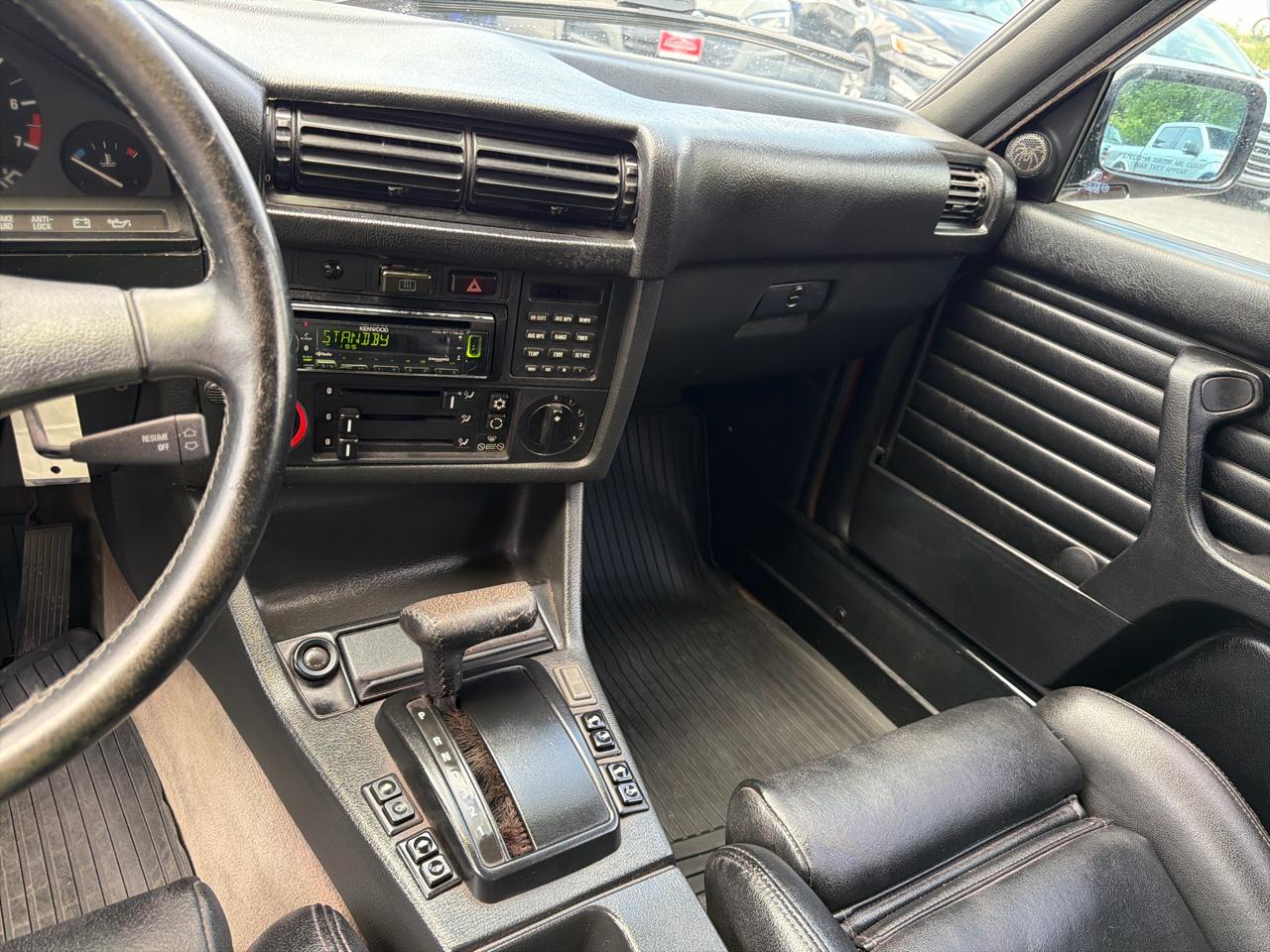 BMW 3 Series 2dr Convertible 325iC 1990