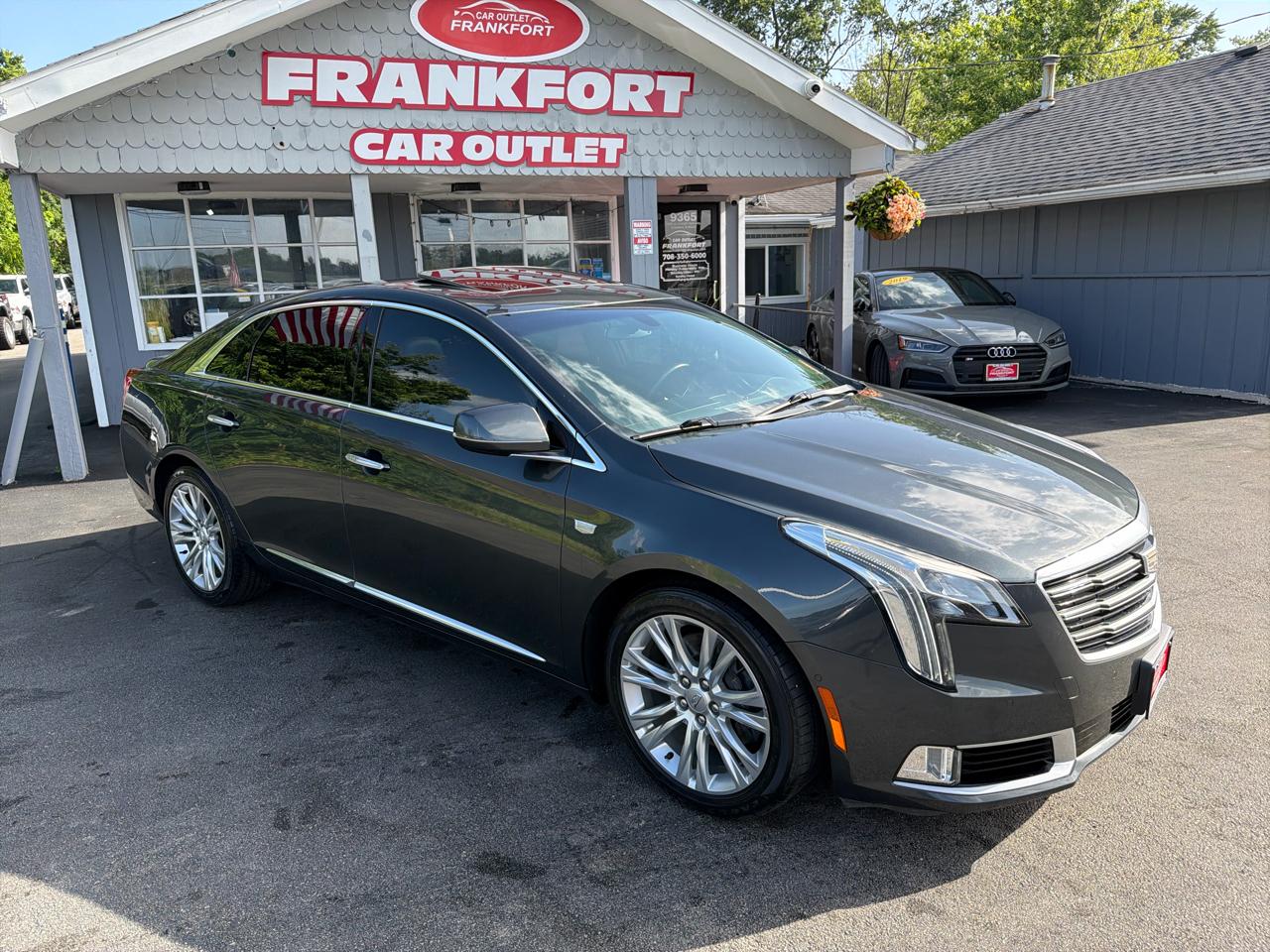 Cadillac XTS 4dr Sdn Luxury FWD 2019