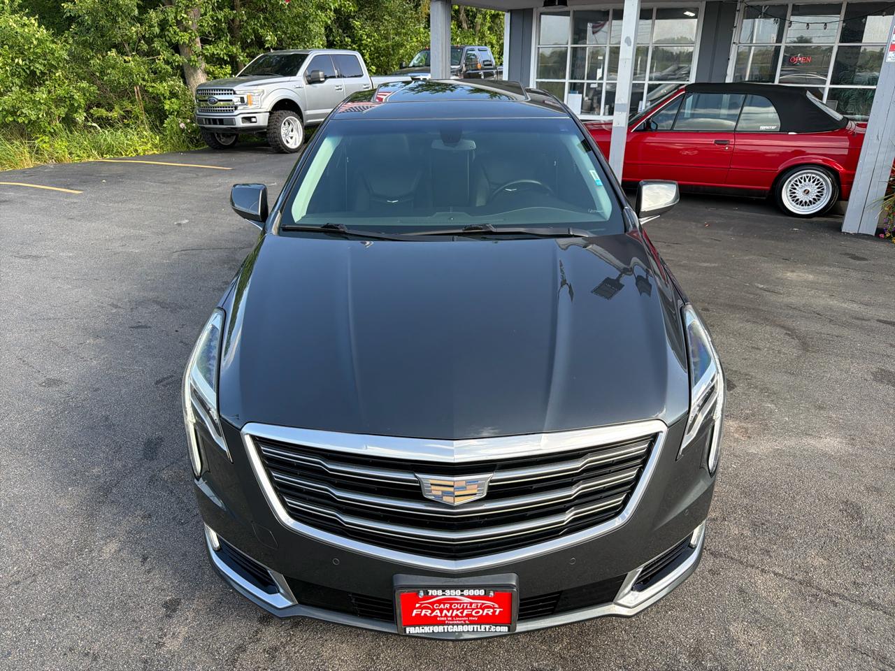 Cadillac XTS 4dr Sdn Luxury FWD 2019