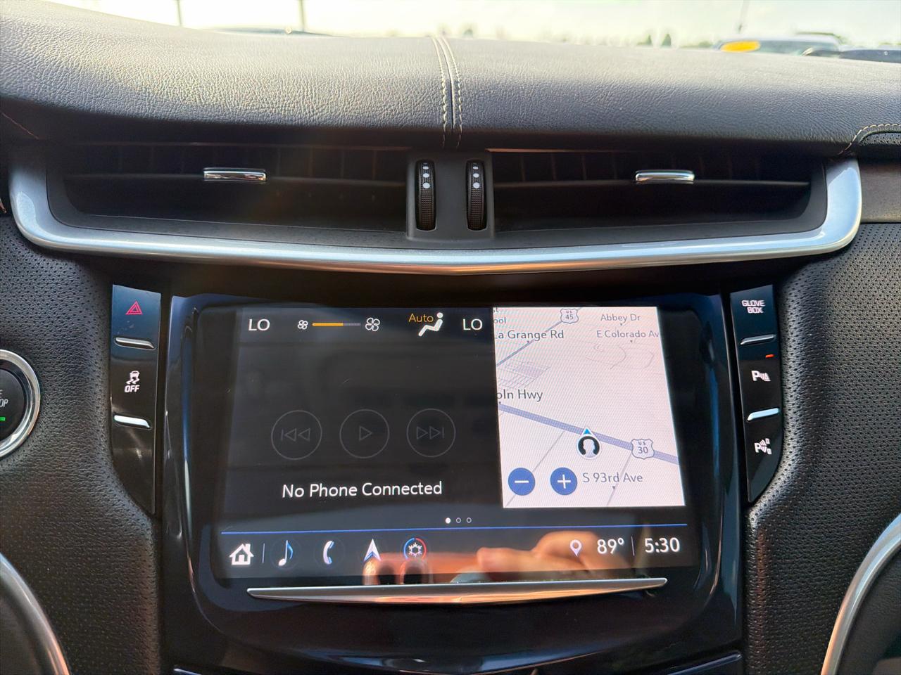 Cadillac XTS 4dr Sdn Luxury FWD 2019