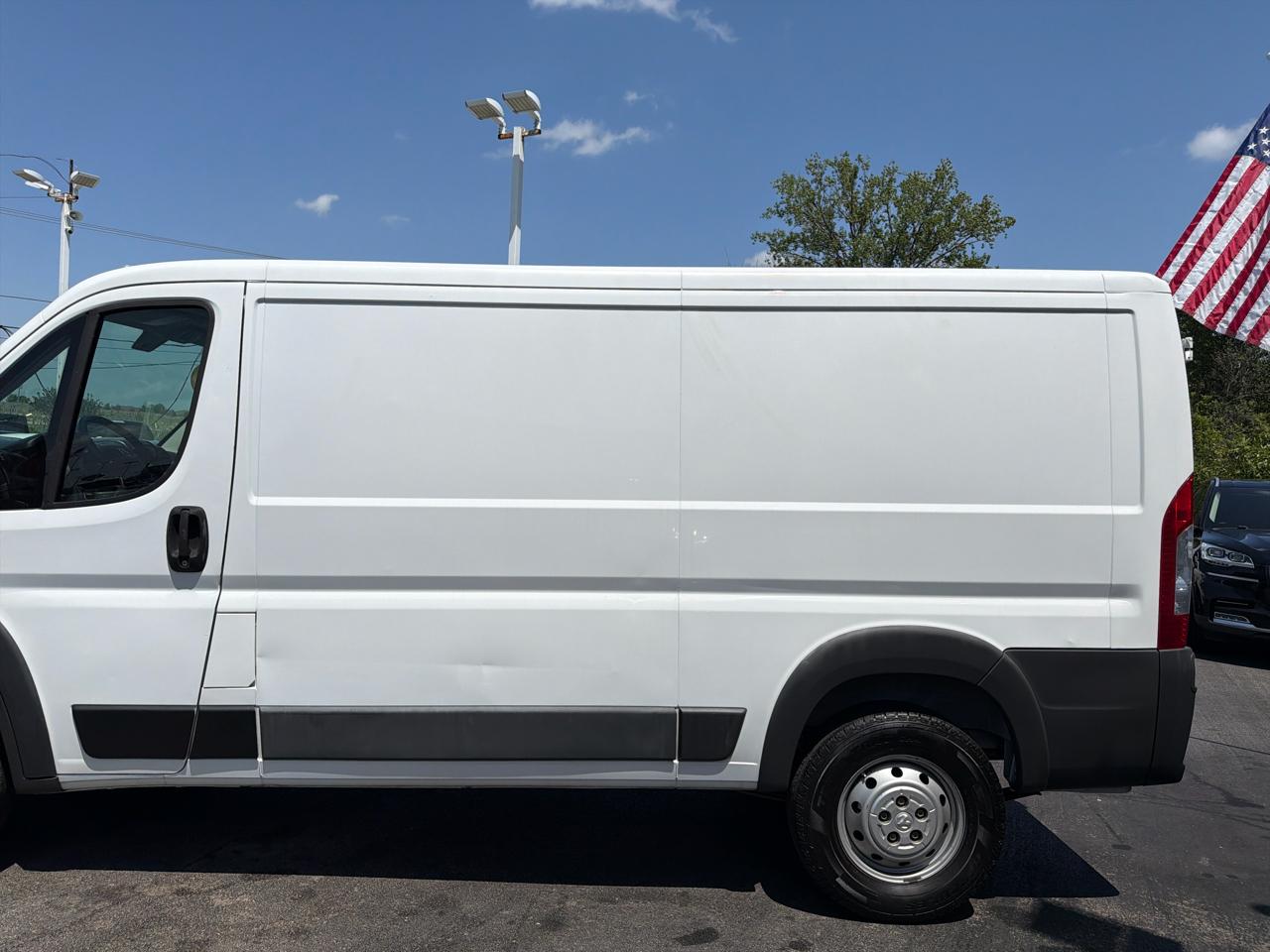 RAM ProMaster Cargo Van 1500 Low Roof 136" WB 2016