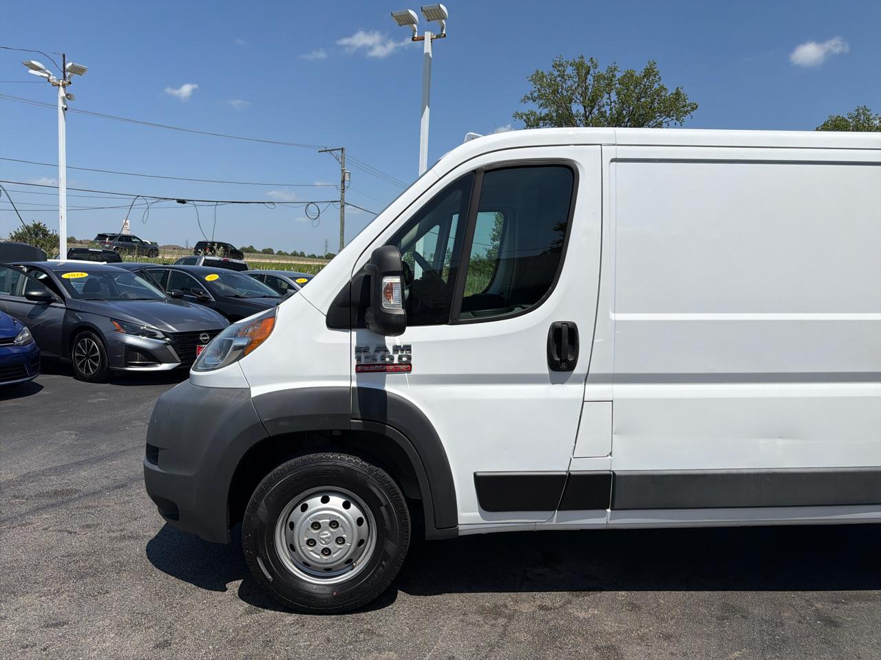 RAM ProMaster Cargo Van 1500 Low Roof 136" WB 2016