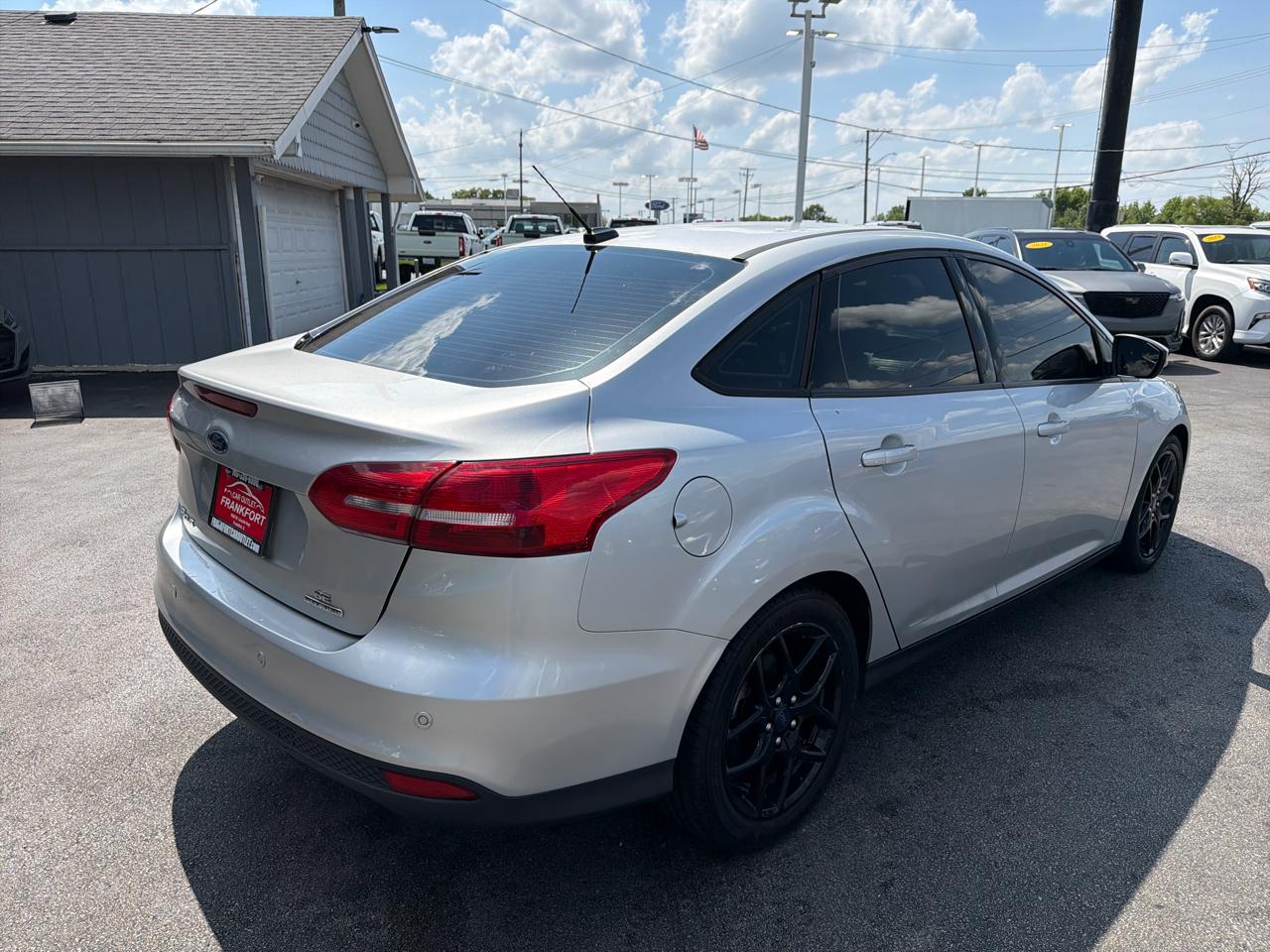 Ford Focus 4dr Sdn SE 2016