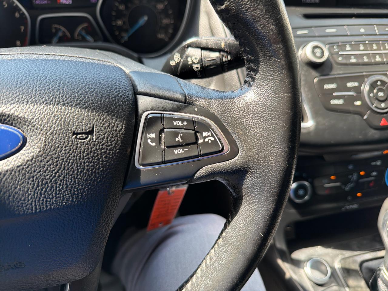 Ford Focus 4dr Sdn SE 2016