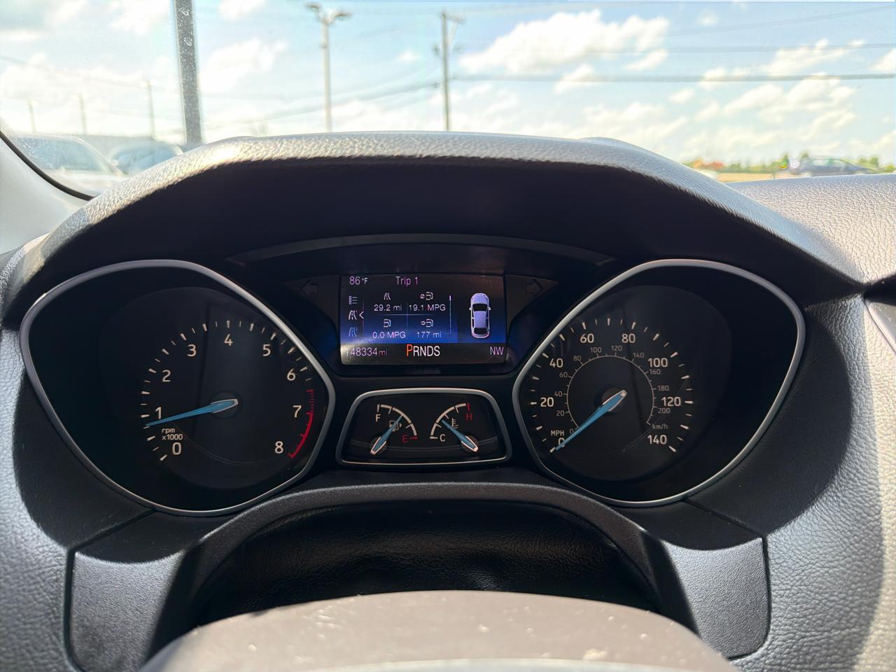 Ford Focus 4dr Sdn SE 2016