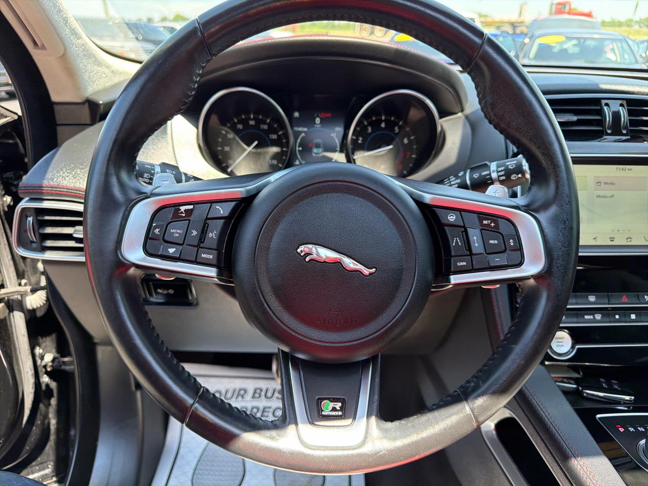 Jaguar F-Pace 25t R-Sport AWD 2020