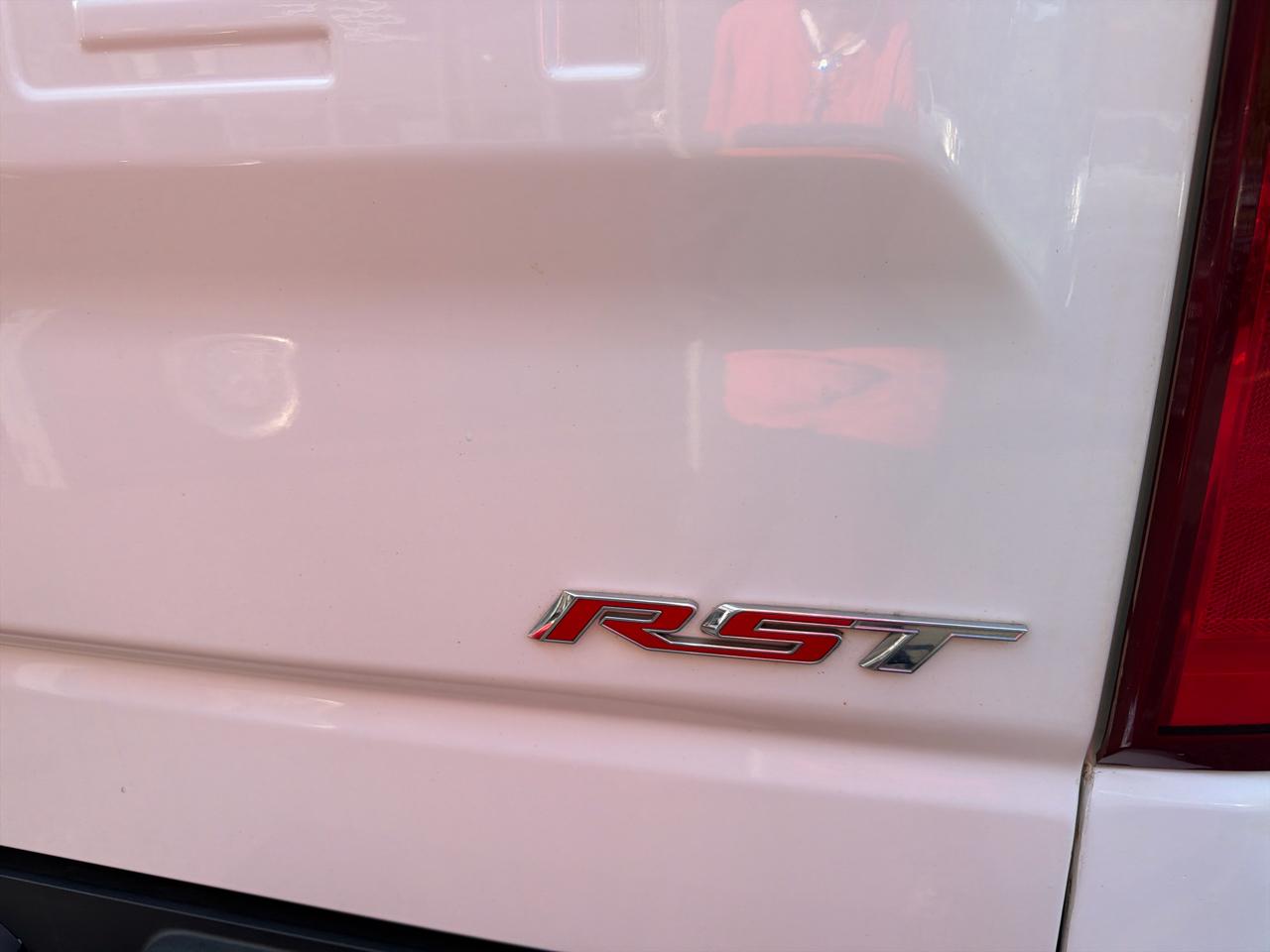 Chevrolet Silverado 1500 4WD Crew Cab 147" RST 2019