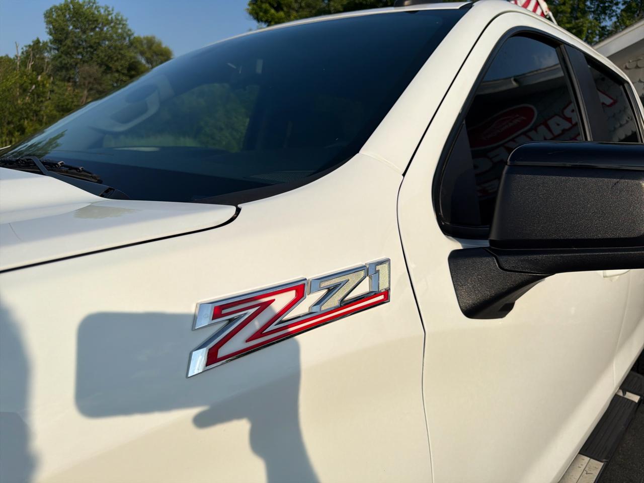 Chevrolet Silverado 1500 4WD Crew Cab 147" RST 2019