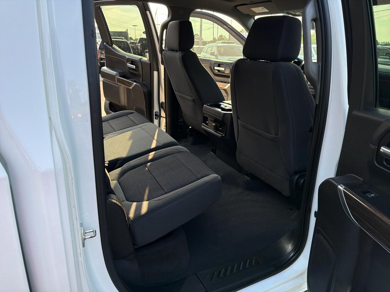 Chevrolet Silverado 1500 4WD Crew Cab 147" RST 2019