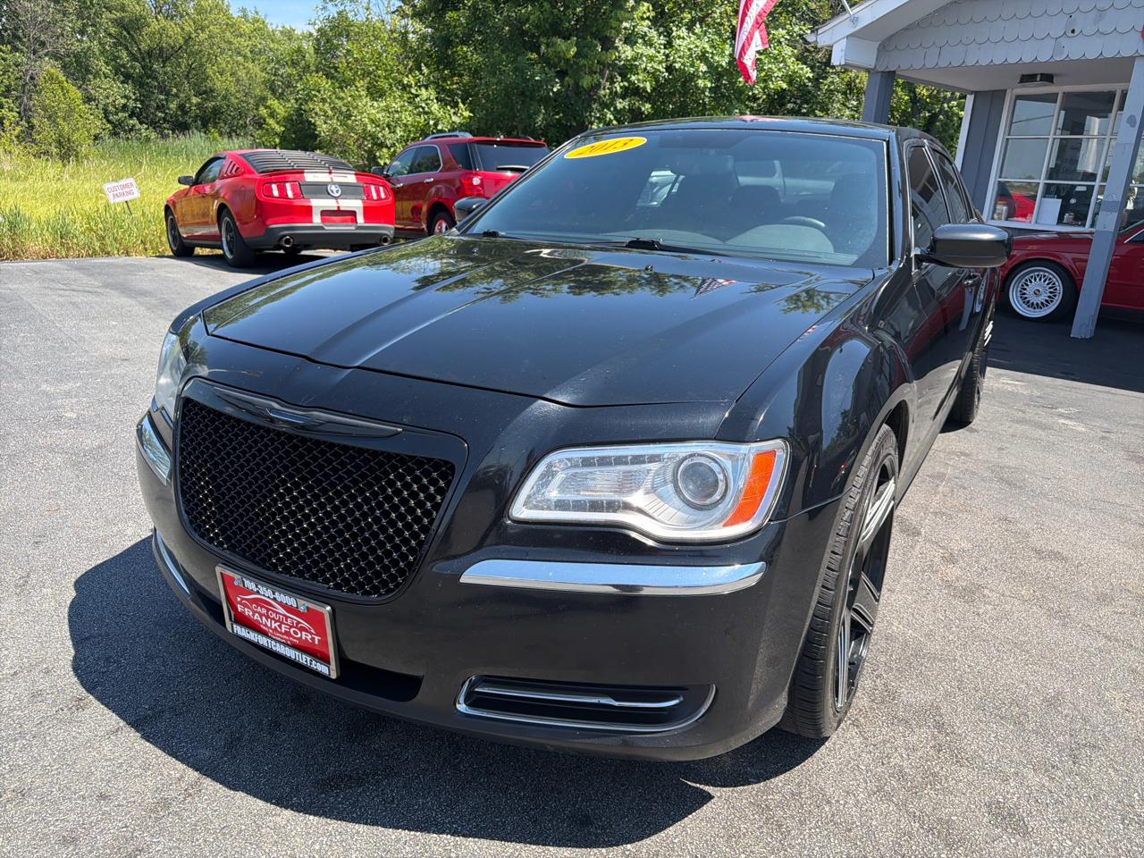 Chrysler 300 4dr Sdn RWD 2013