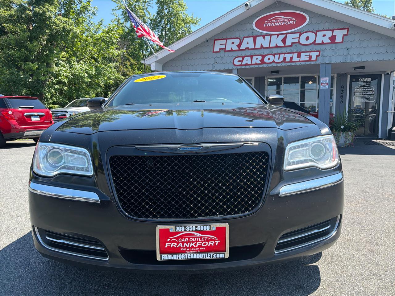 Chrysler 300 4dr Sdn RWD 2013