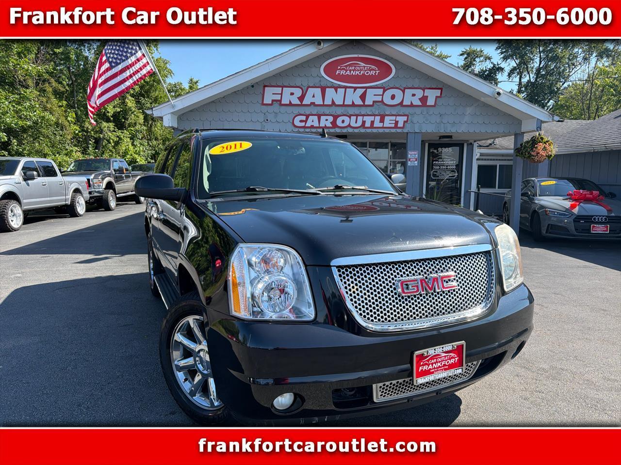 GMC Yukon AWD 4dr 1500 Denali 2011