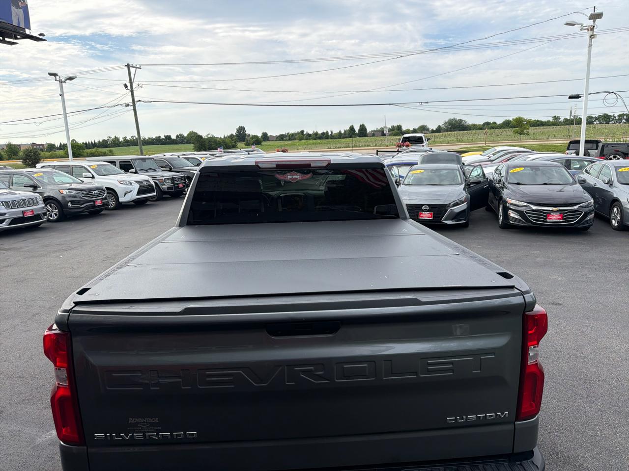 Chevrolet Silverado 1500 4WD Crew Cab 147" Custom Trail Boss 2021