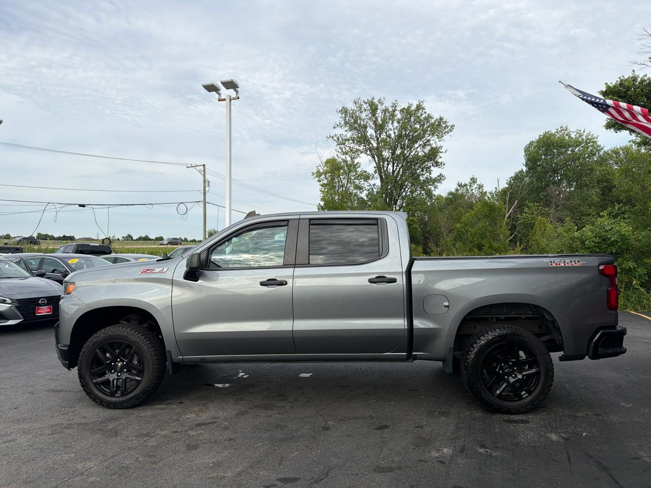 Chevrolet Silverado 1500 4WD Crew Cab 147" Custom Trail Boss 2021