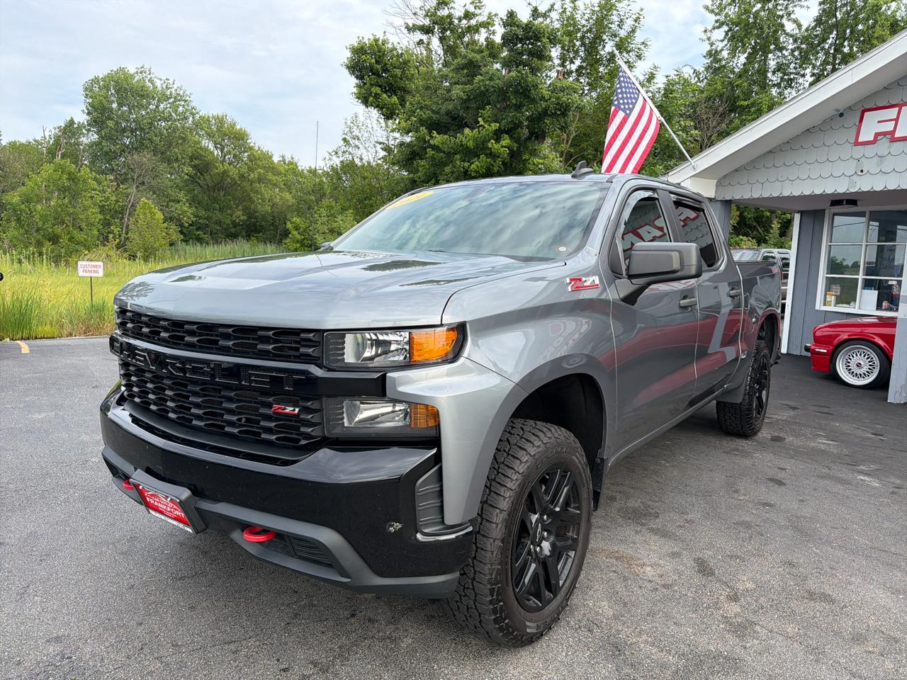 Chevrolet Silverado 1500 4WD Crew Cab 147" Custom Trail Boss 2021
