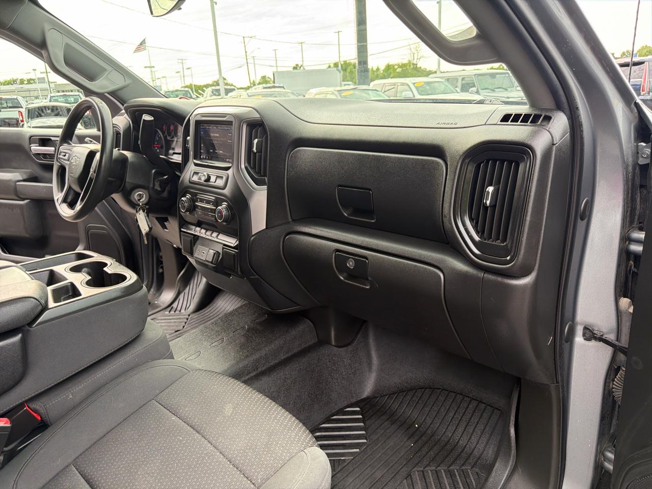 Chevrolet Silverado 1500 4WD Crew Cab 147" Custom Trail Boss 2021