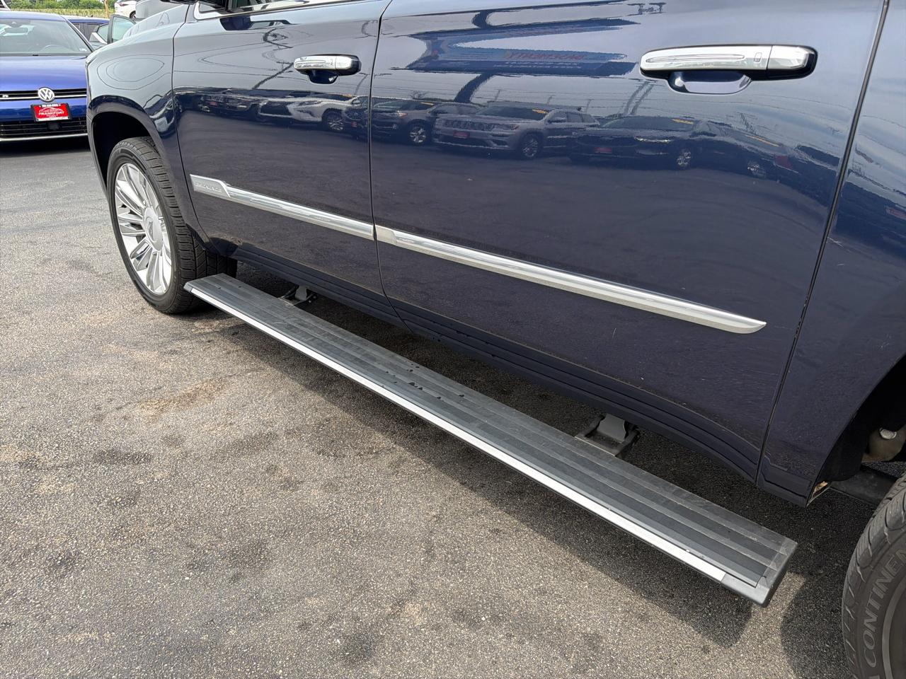 Cadillac Escalade ESV  2017