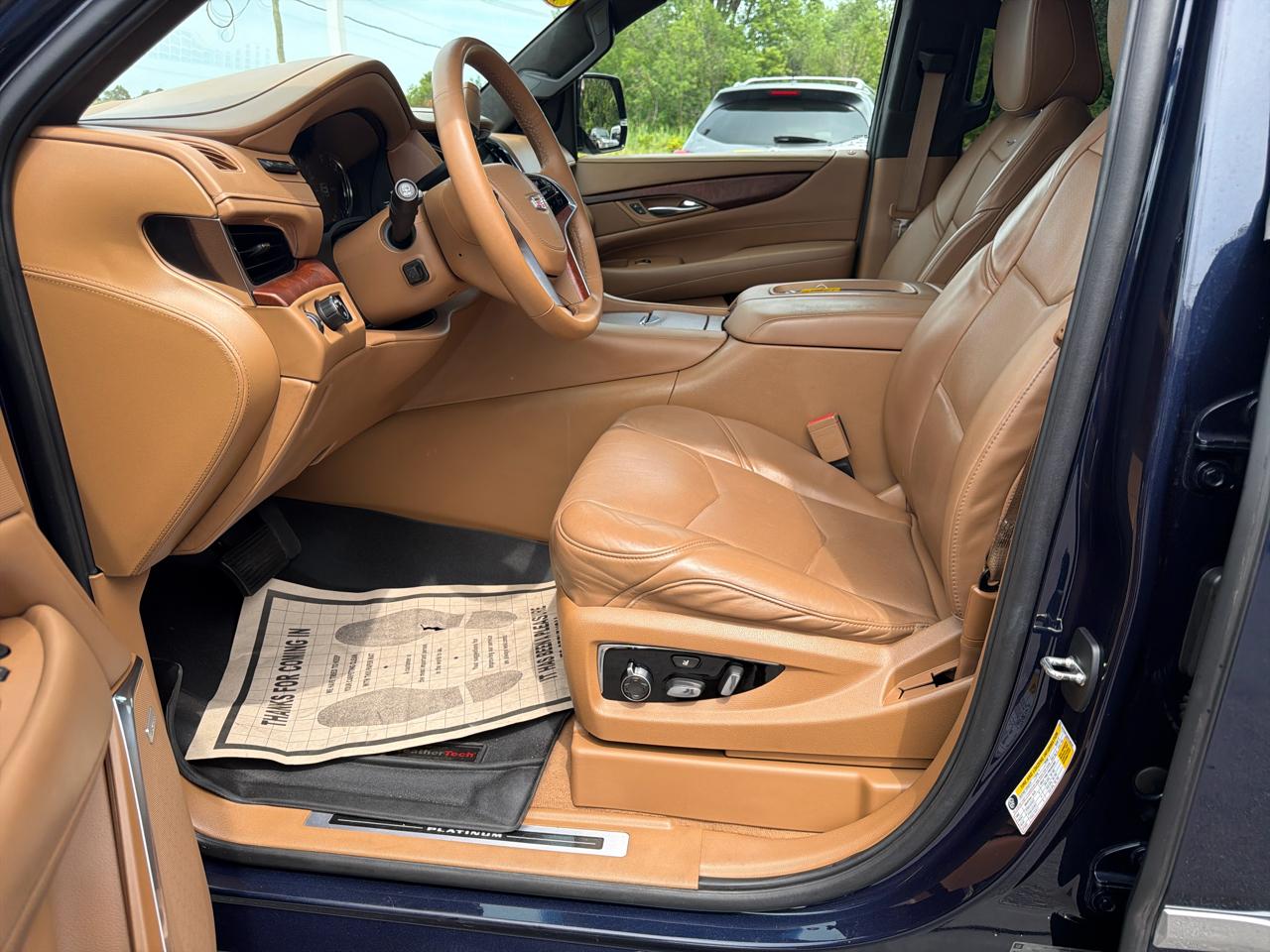 Cadillac Escalade ESV  2017