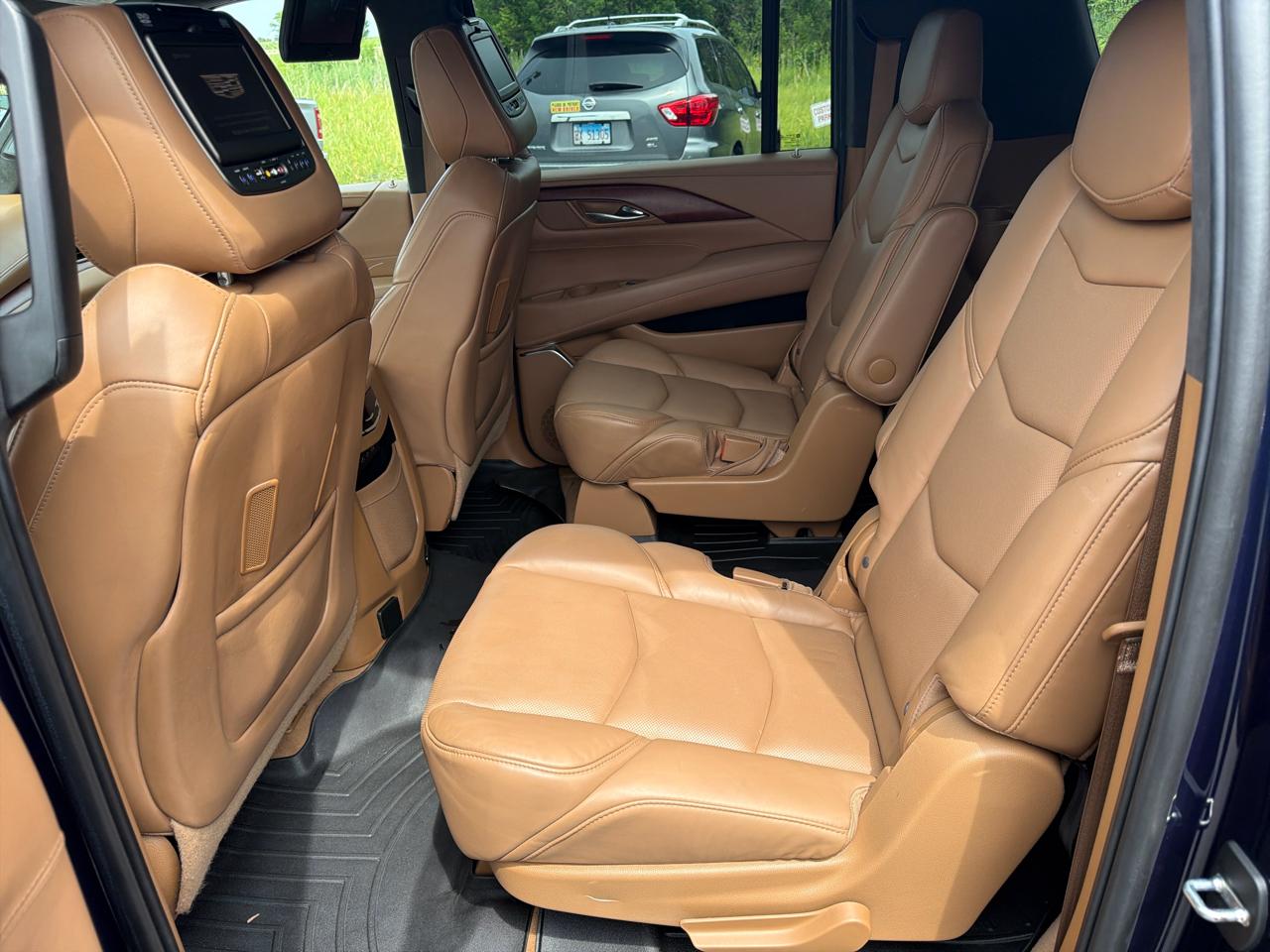 Cadillac Escalade ESV  2017