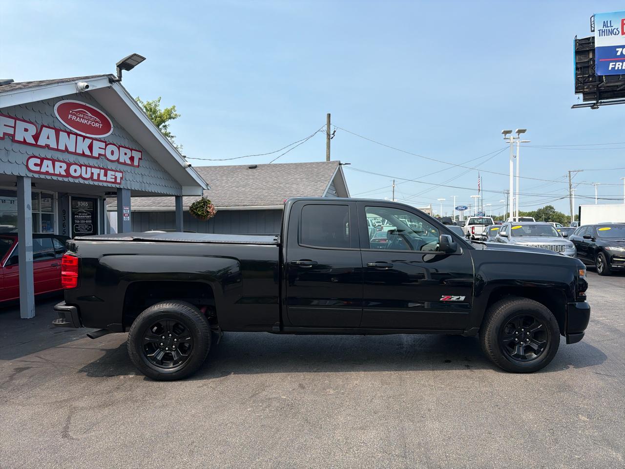 Chevrolet Silverado 1500 4WD Double Cab 143.5" LT w/2LT 2017