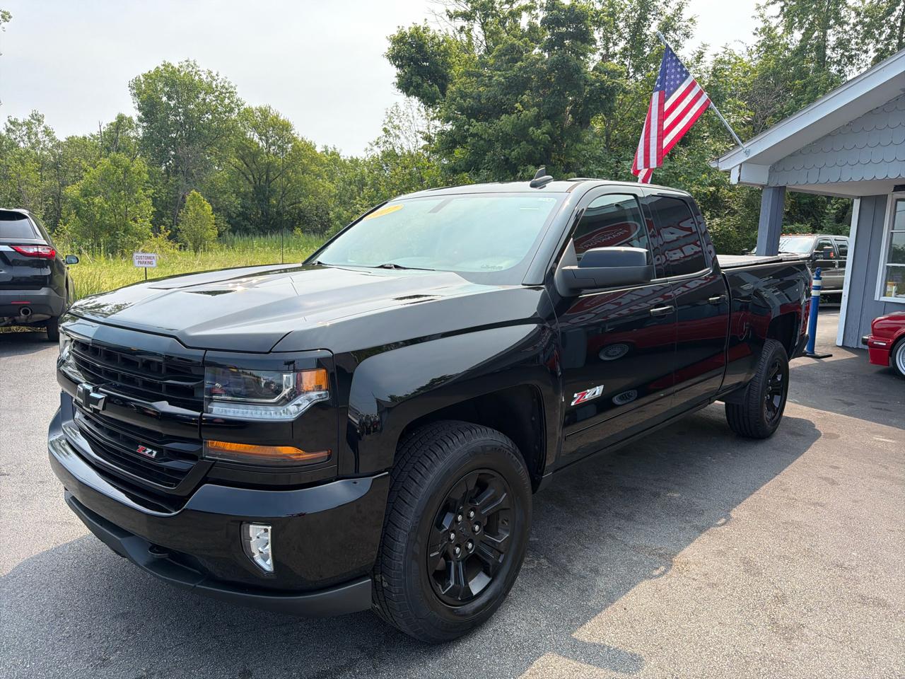 Chevrolet Silverado 1500 4WD Double Cab 143.5" LT w/2LT 2017