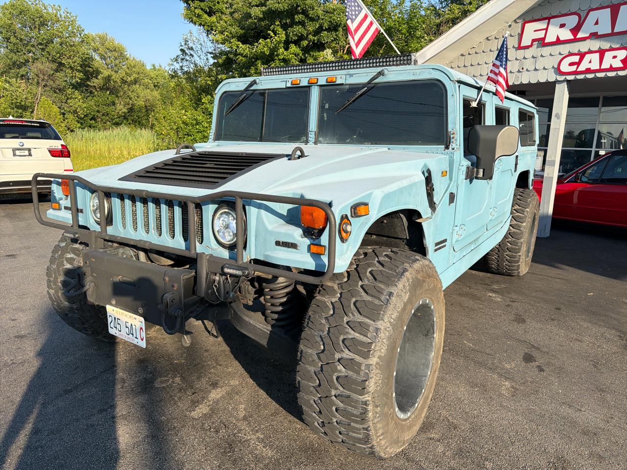 AM General Hummer 4-Passenger Wgn Enclosed 2001