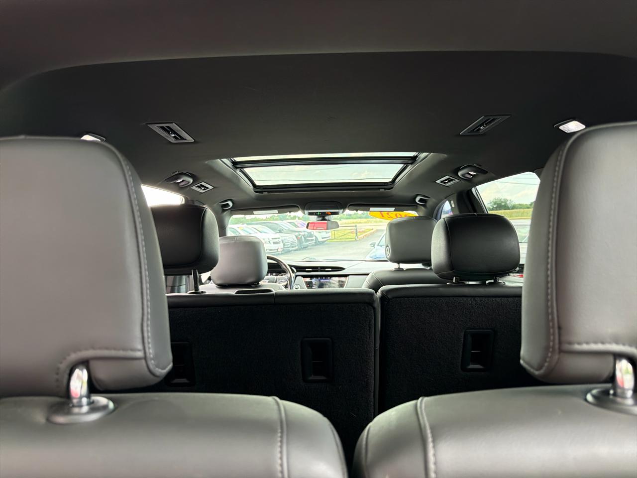 Cadillac XT6 FWD 4dr Luxury 2021