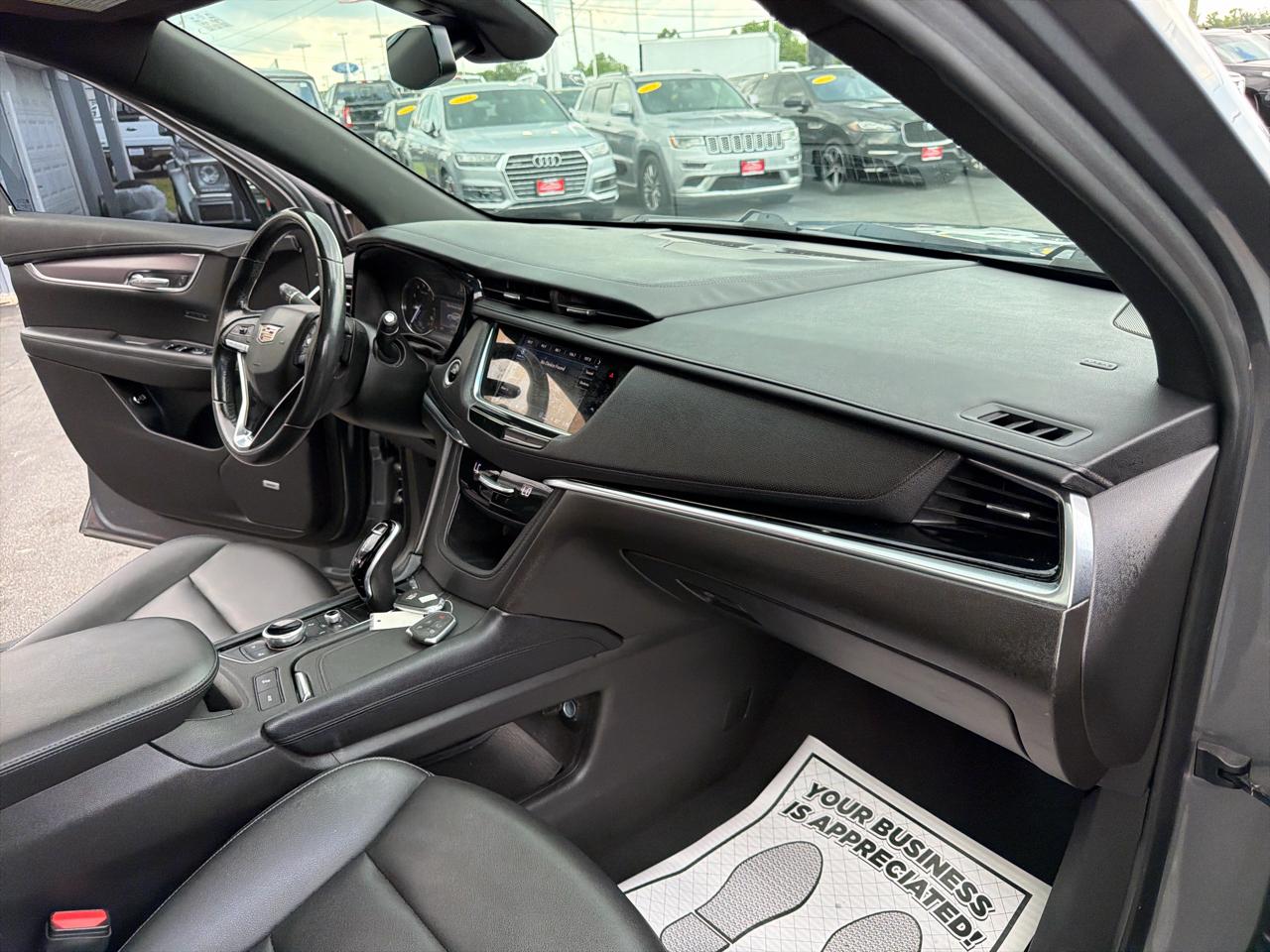 Cadillac XT6 FWD 4dr Luxury 2021