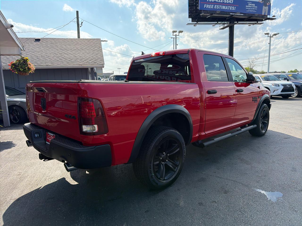 RAM 1500 Classic Warlock 4x4 Crew Cab 5'7" Box 2021