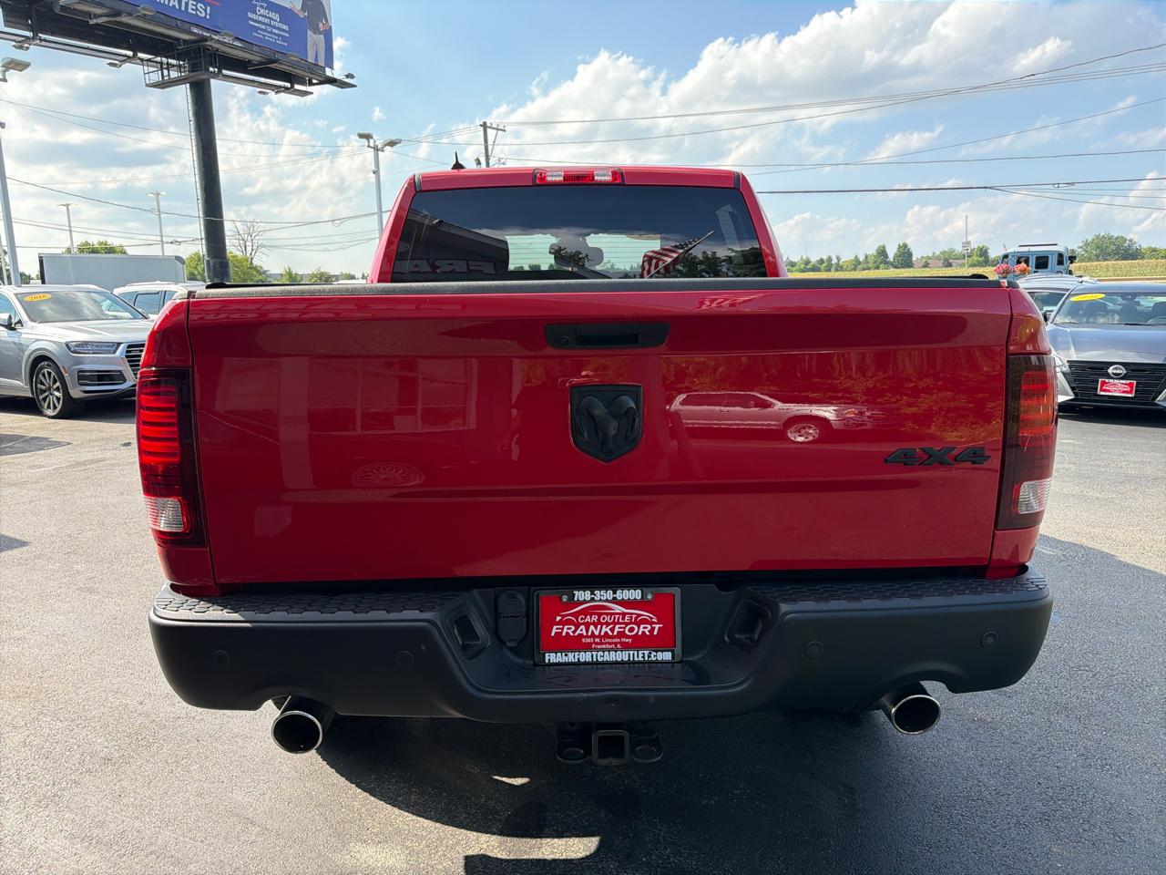 RAM 1500 Classic Warlock 4x4 Crew Cab 5'7" Box 2021