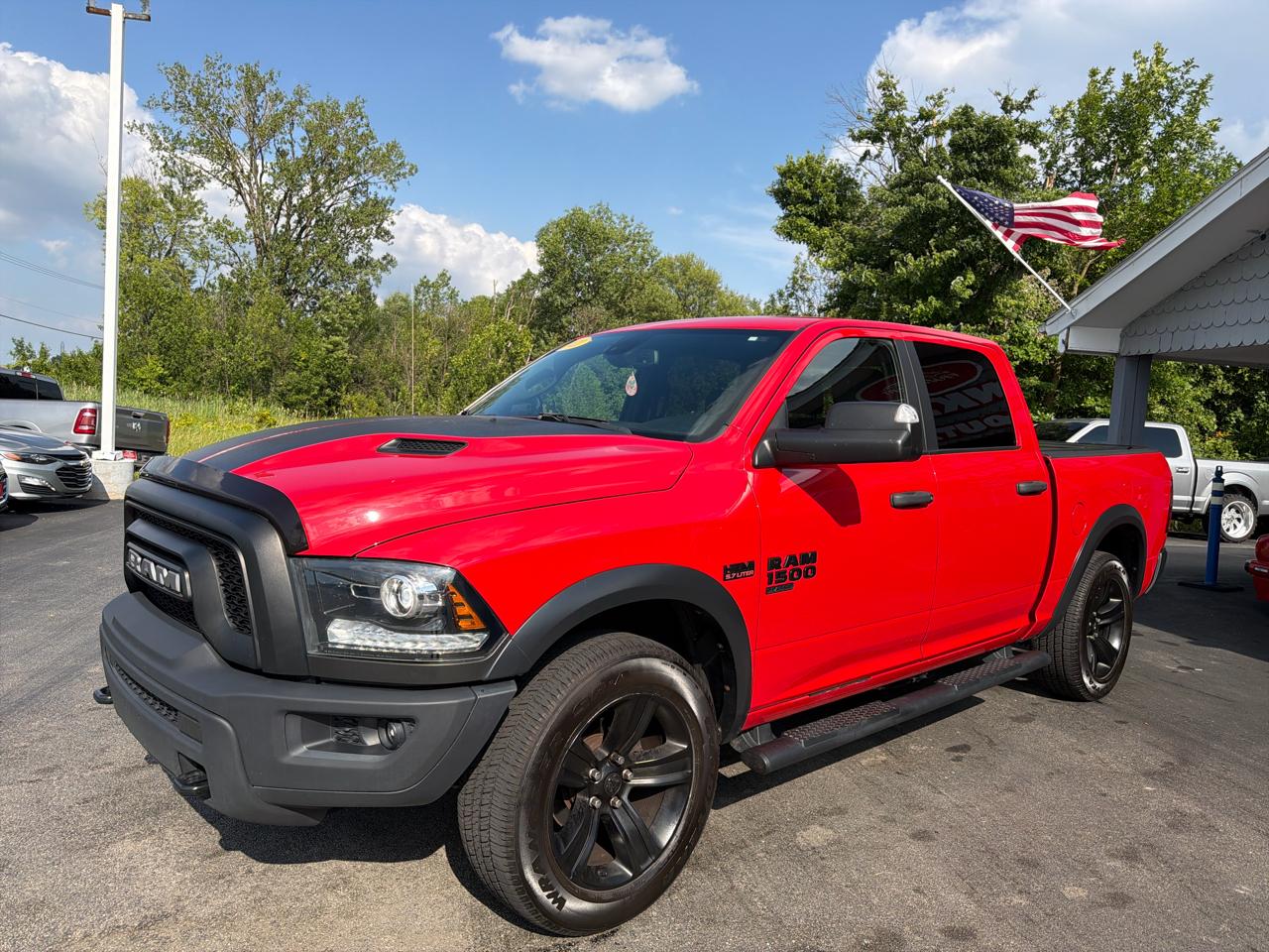 RAM 1500 Classic Warlock 4x4 Crew Cab 5'7" Box 2021
