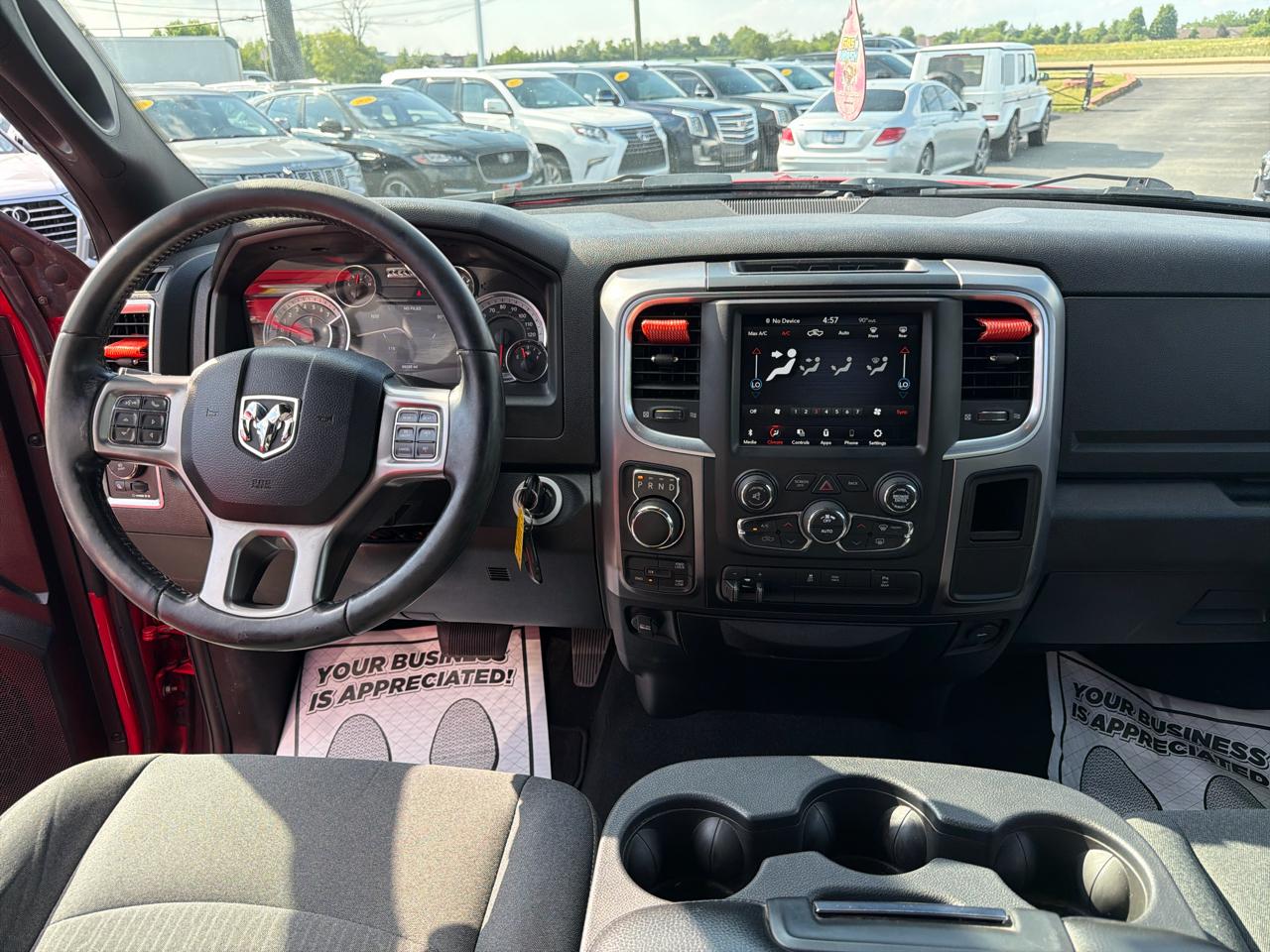 RAM 1500 Classic Warlock 4x4 Crew Cab 5'7" Box 2021