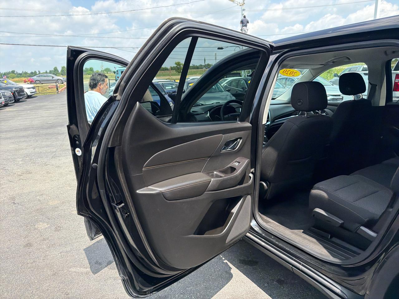 Chevrolet Traverse FWD 4dr LS w/1LS 2020