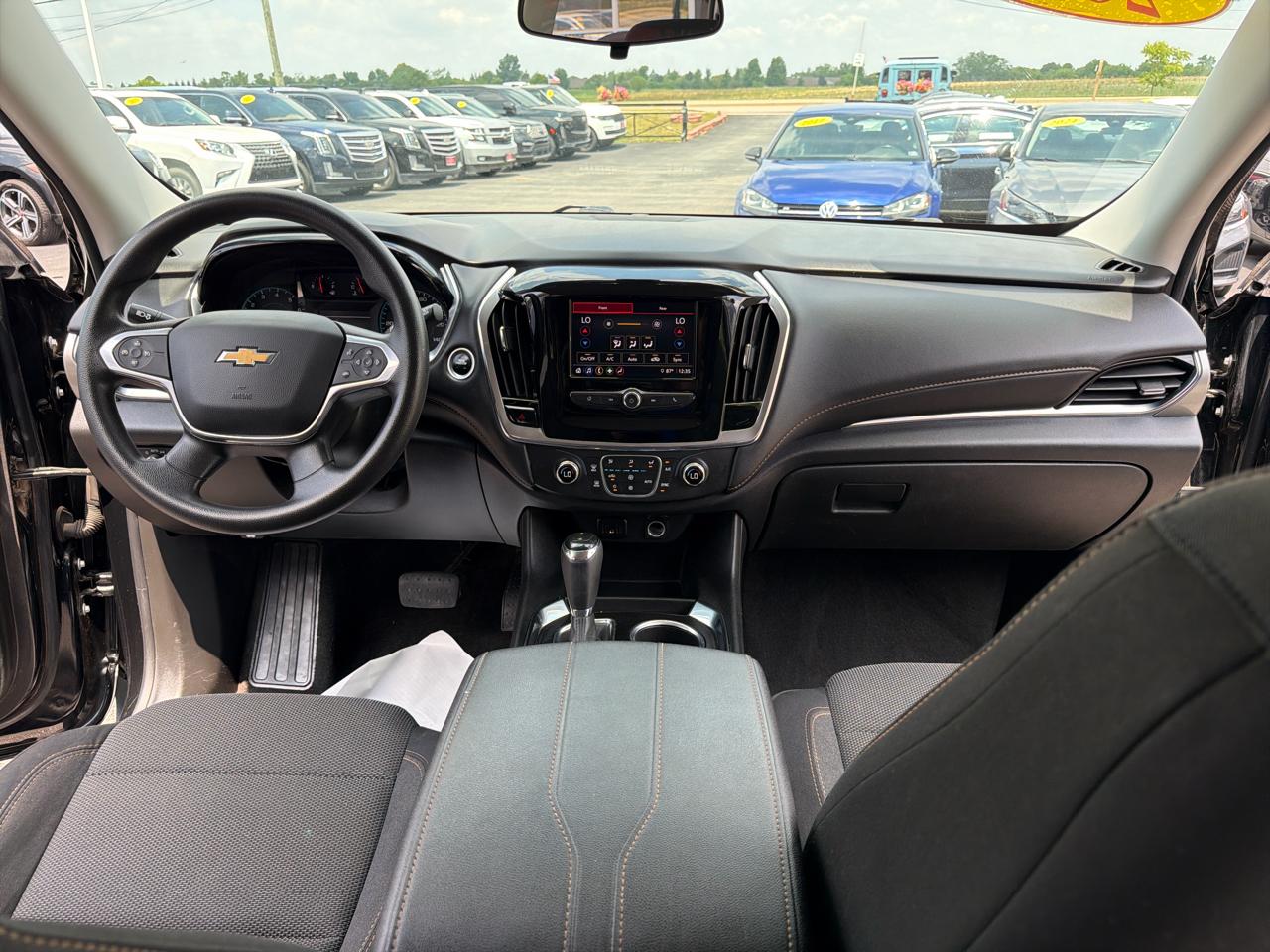 Chevrolet Traverse FWD 4dr LS w/1LS 2020