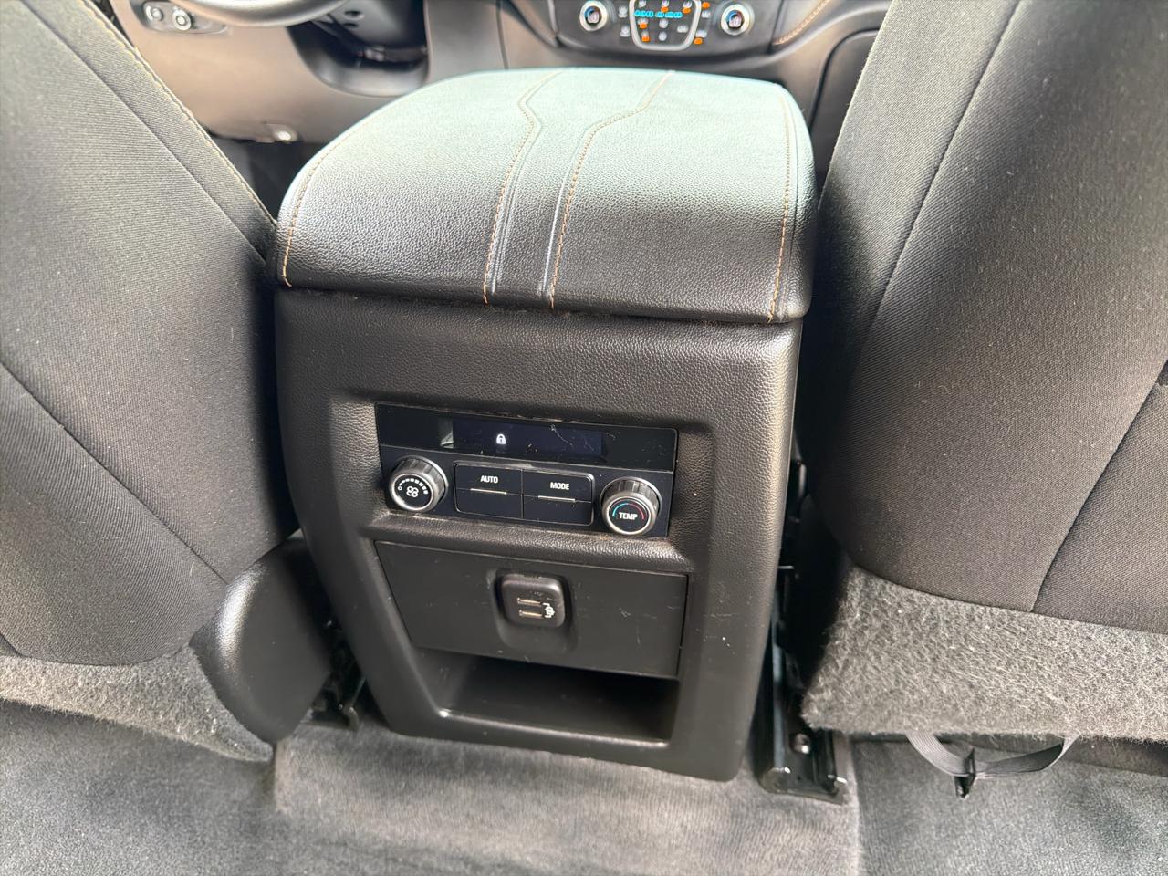 Chevrolet Traverse FWD 4dr LS w/1LS 2020