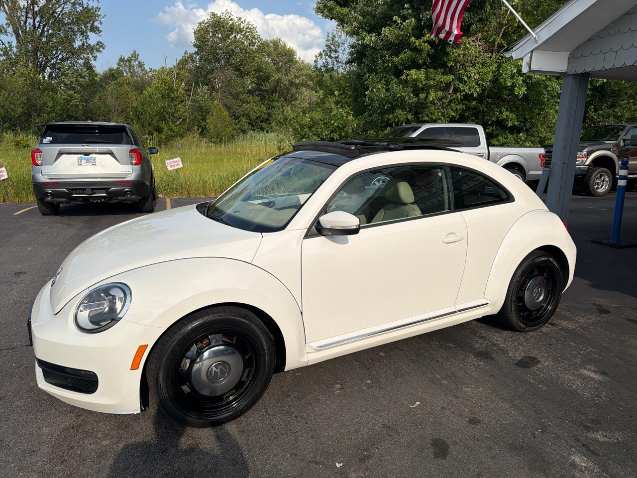 Volkswagen Beetle Coupe 2dr Auto 2.5L *Ltd Avail* 2014