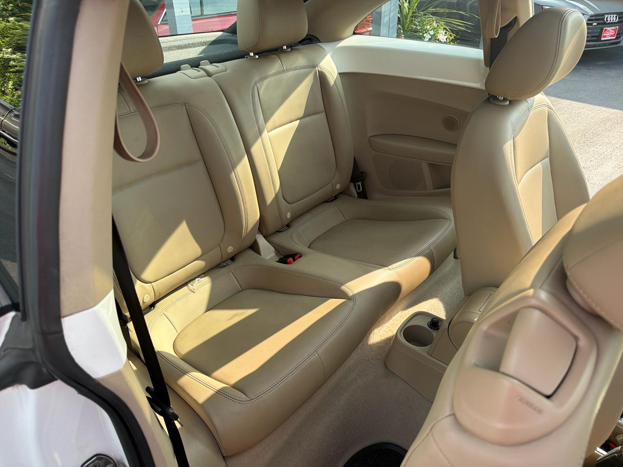 Volkswagen Beetle Coupe 2dr Auto 2.5L *Ltd Avail* 2014
