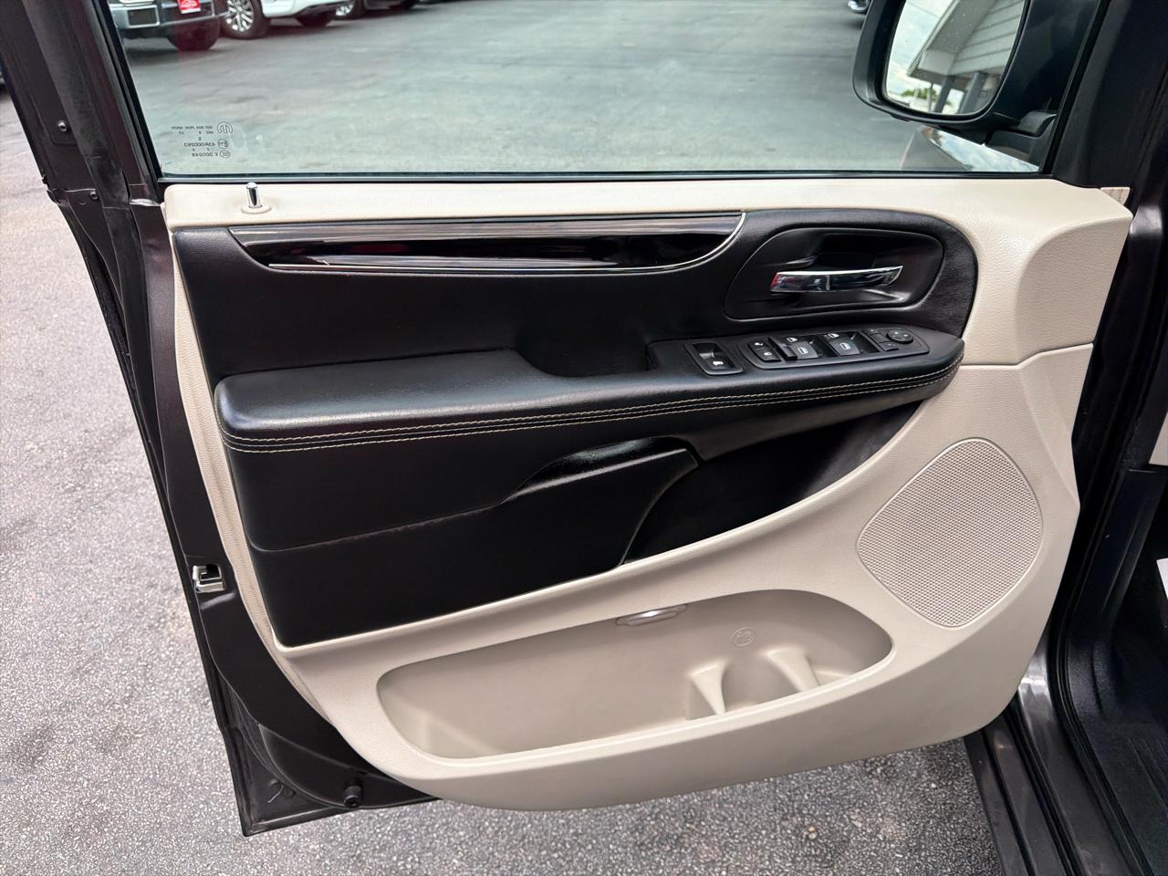 Dodge Grand Caravan SXT Wagon 2017